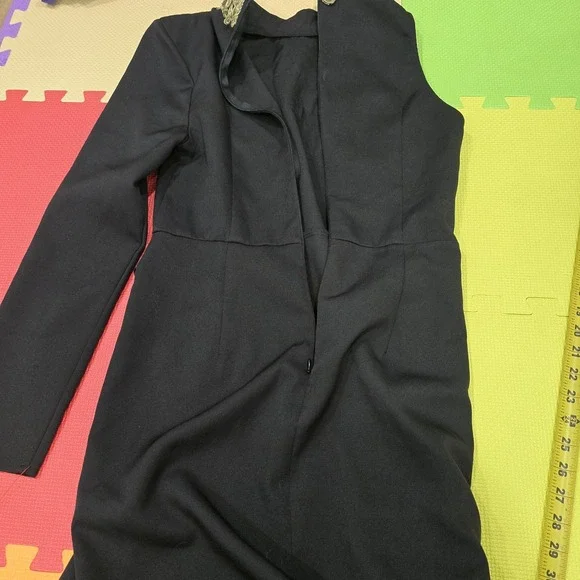 PrettyLittleThing Black Maxi Dress Gold Embroidered Floral Appliqué Size US 8 UK - Picture 8 of 12